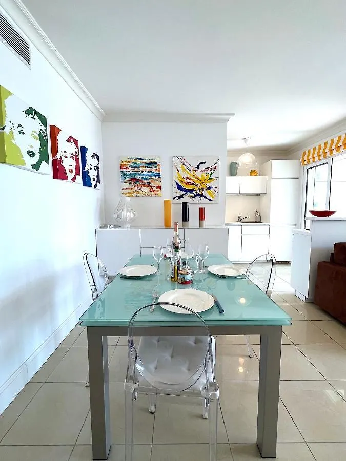 קאן L'Appartement Royal Palm 0*,
