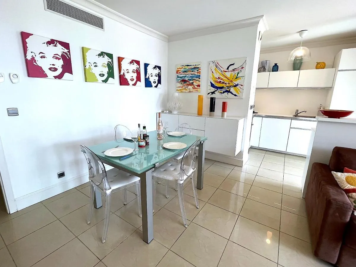 קאן L'Appartement Royal Palm דירה
